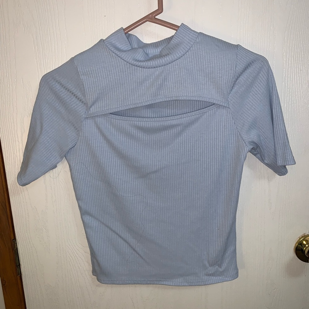 Cute blue crop top